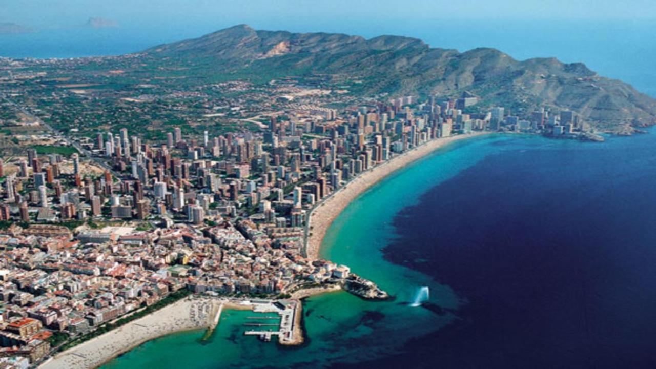 Disponible Apt Marblaw-18 A 31 Octubre 1ª Linea- Aire Acondic -2Hab 2Bn, Parking Opcionable Extra Benidorm Ngoại thất bức ảnh